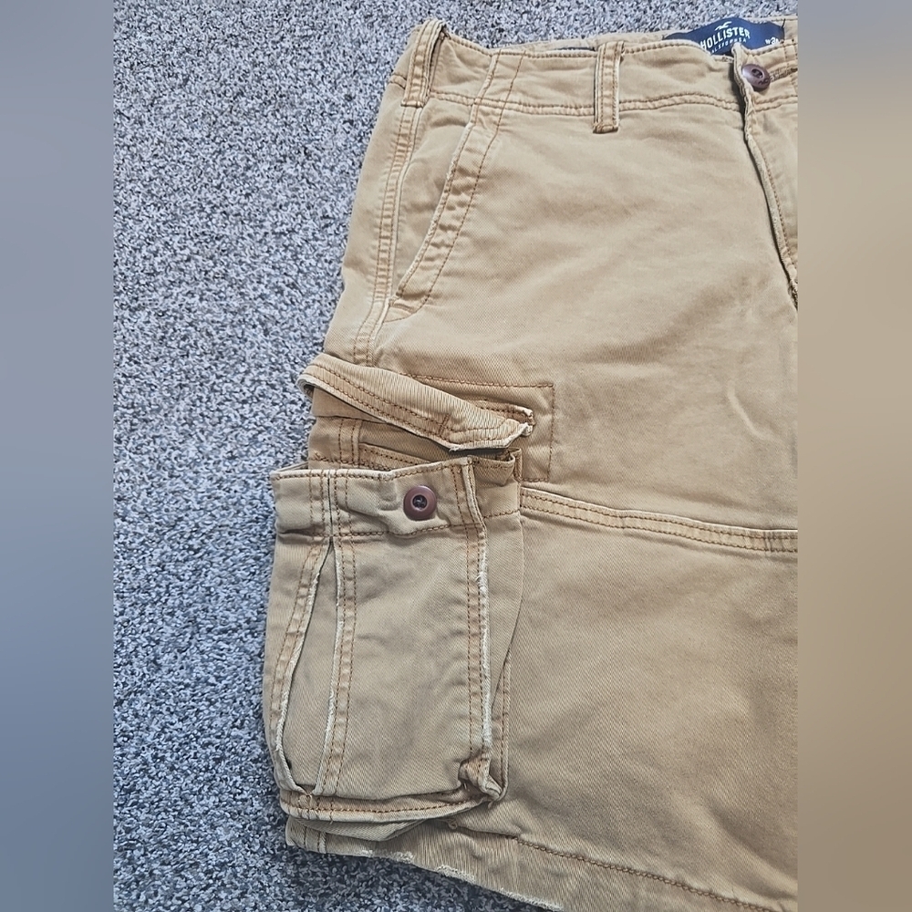 Hollister Men's Khaki Cargo Shorts Tan Utility Pockets Button Fly Y2K Size 30 - Picture 8 of 10
